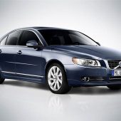 Upgraded Volvo V70, XC70 and S80 get latest infotainment system